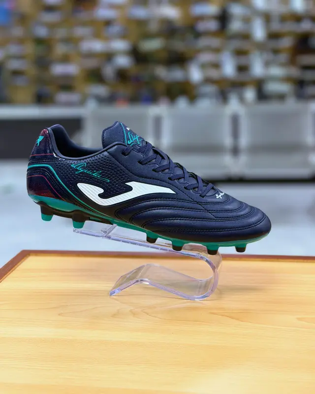 Foto de Joma Guayo Caballero Aguila 88h1np