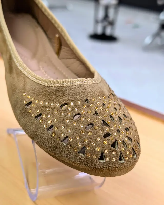 Foto de Kriza Torerita Dama 04028 wg2bbn