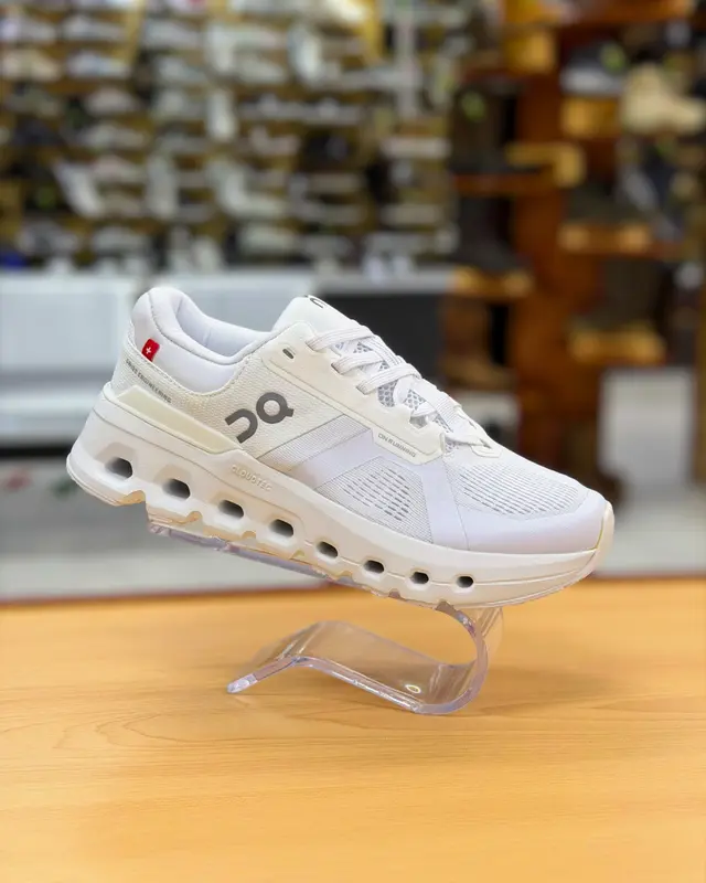 Foto de On Cloudrunner 2 Dama 27d9f