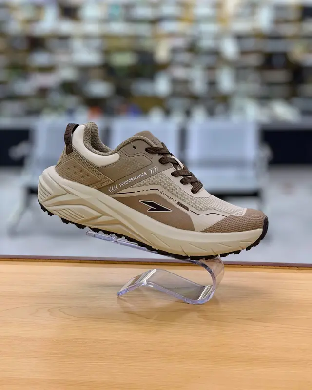 Foto de RS Born Caballero Hiking w6stob
