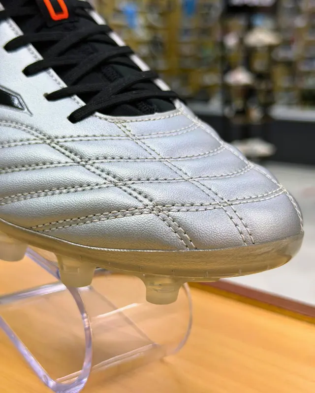 Foto de Joma Guayo Caballero N10 qet123