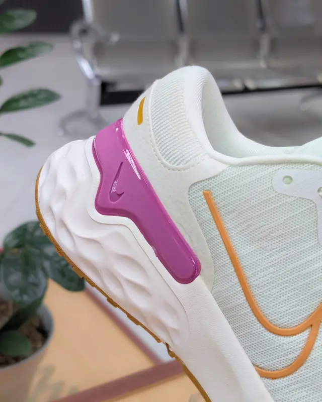 Foto de Nike Renew Ride 4 Mujer tvko62