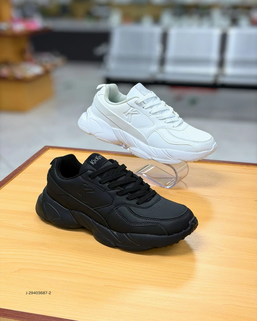 Foto de Zapatos Colegiales Kickers KS008 1