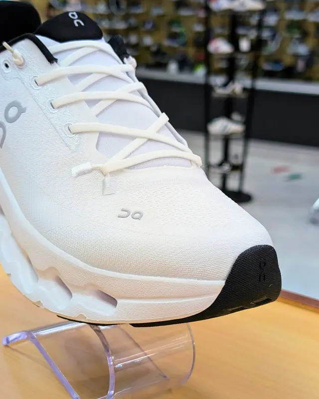 Foto de On Cloudtilt Hombre 5bf7ck