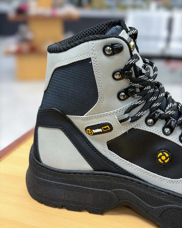 Foto de Bobby Cat Bota M4430 4wsk9d