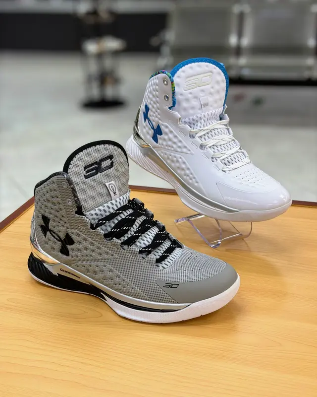 Foto de Under Armour Curry Baloncesto