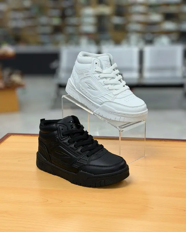 Foto de RS Colegial Street Lace 1