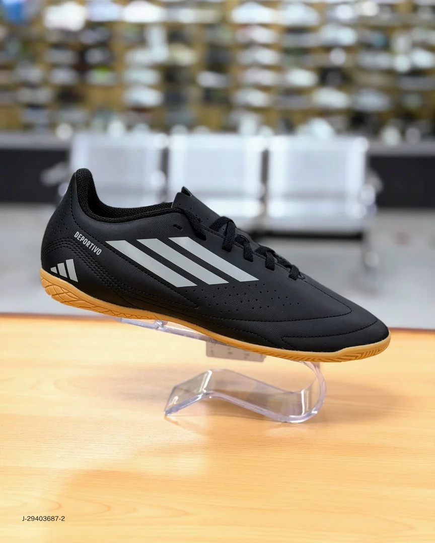 Foto de Adidas Guayin Deportivo III 5