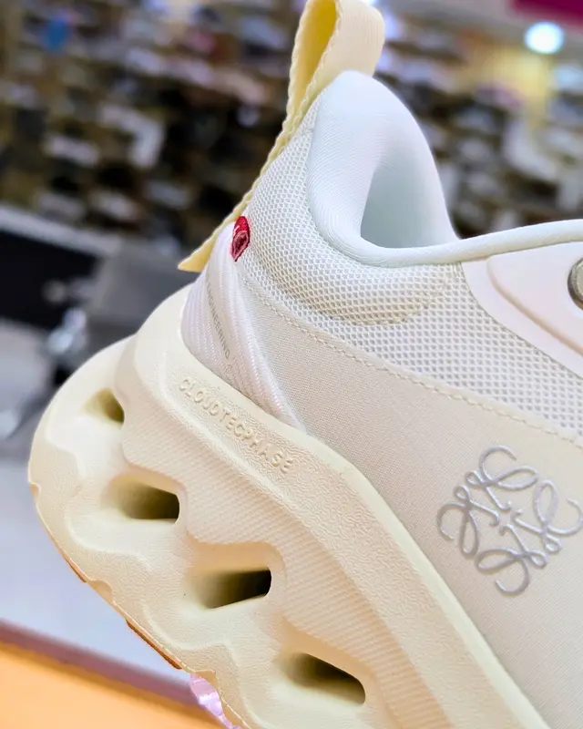 Foto de On Cloudtilt 2 LOEWE Mujer 9qjqym