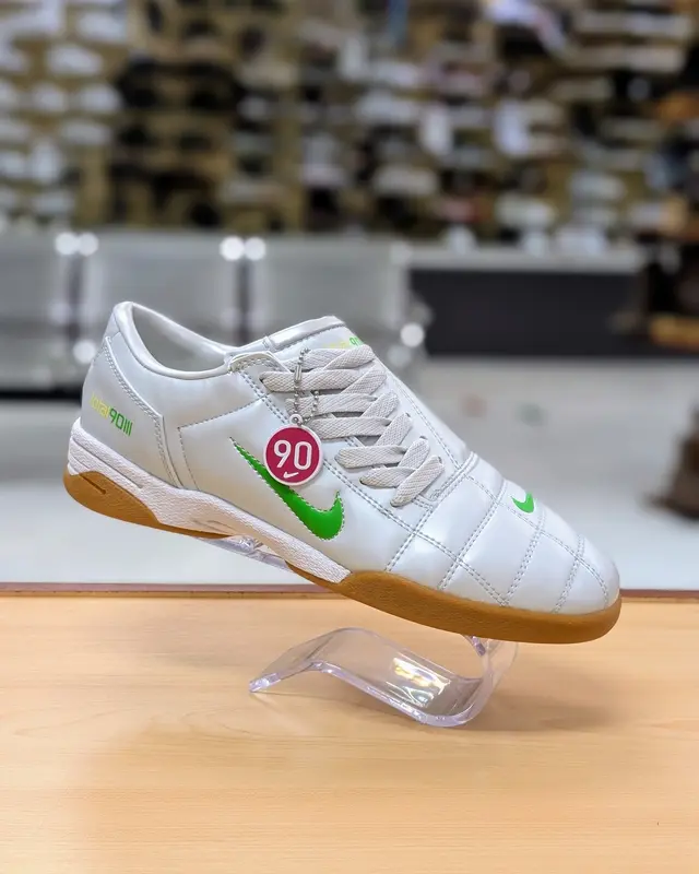 Foto de Nike Total90III Guayin Hombre img_01JVA1504GDCTT0J94EPBBMA4D