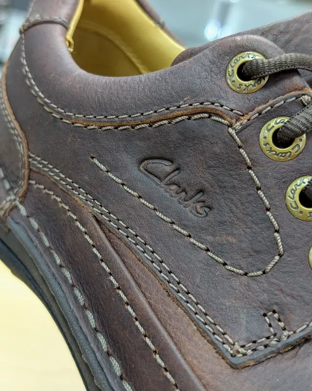 Foto de Clarks Nature Three Dark Tan img_01K5HQTNVHXG935D7XK7857AZX