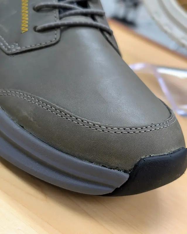 Foto de Clarks Motion Trek Ez img_01K5HQK4H4JEHA75P3T800F61A