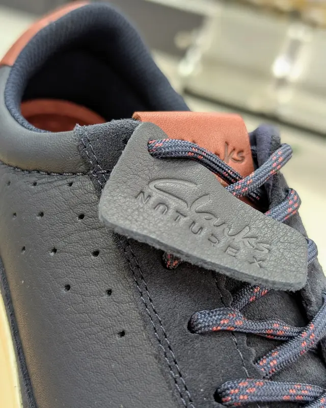 Foto de Clarks Nature X One Navy img_01K5HQ6B1A9KFVPVDREPBY62Z7