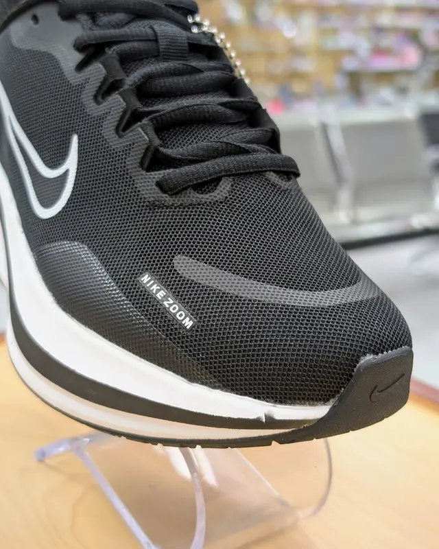 Foto de Nike V19 Mujer img_01K6AZ2S7ZCNF8JQ23BC5YXKVZ