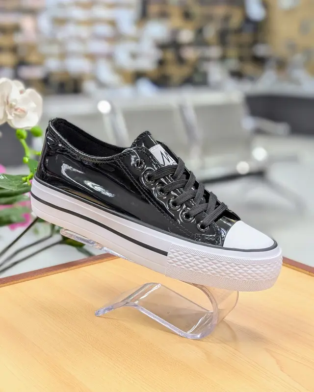 Foto de Mokaccino Lona Casual Mujer img_01K8QZXFRWTPPGKB936G6TAN2H