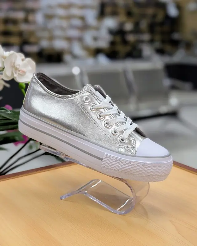 Foto de Mokaccino Lona Casual Mujer img_01K8QZXFRWD9GGM03DRRM76X82