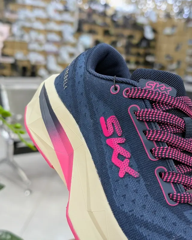 Foto de SKX Deportivo Active Mujer img_01K8R48684MQXP534QGHY0JHZ3