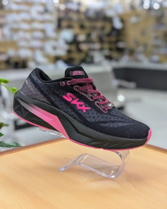 Foto de SKX Deportivo Active Mujer img_01K8R486830HB5MHB2NY5SYVRG