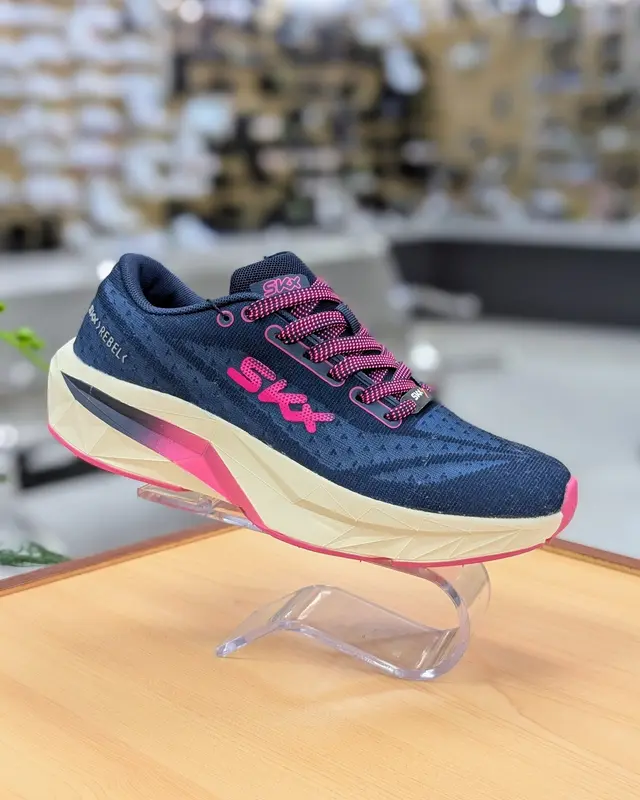 Foto de SKX Deportivo Active Mujer img_01K8R486833VF0BJHWHZFFPX0S