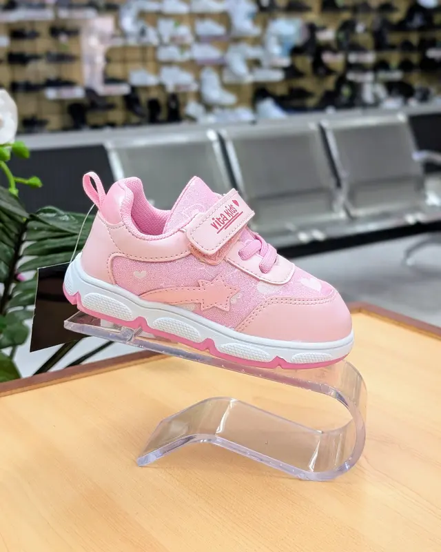 Foto de Vita Kids Rosalind Casual Niña img_01K8X9M6YZK6VFKQZSEZYXP24B