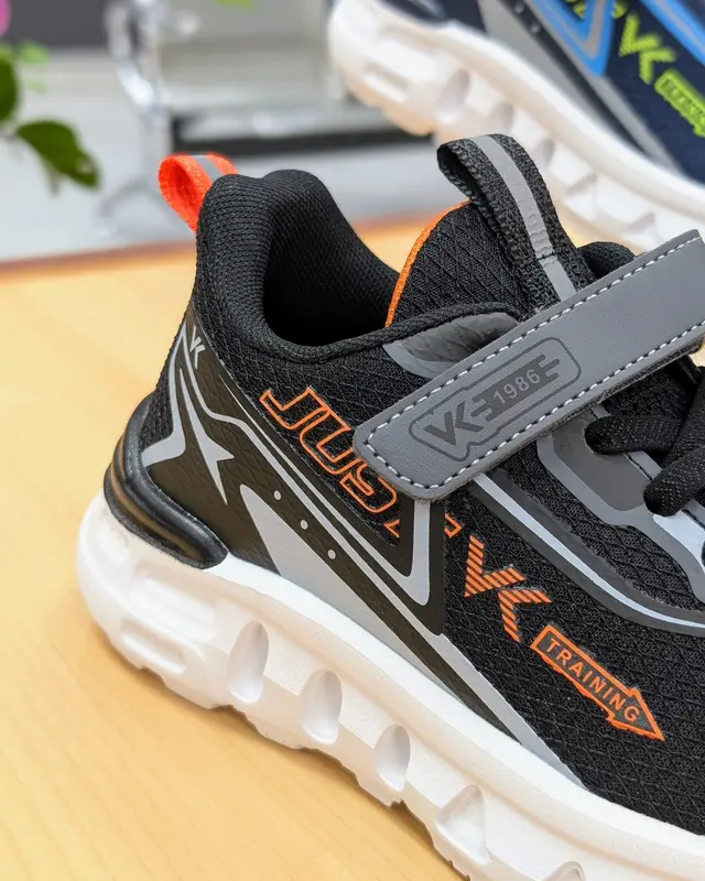 Foto de Vita Kids Deportivo Niño 4236 img_01K95G25VPCSZSV5EA1ZX16WZA