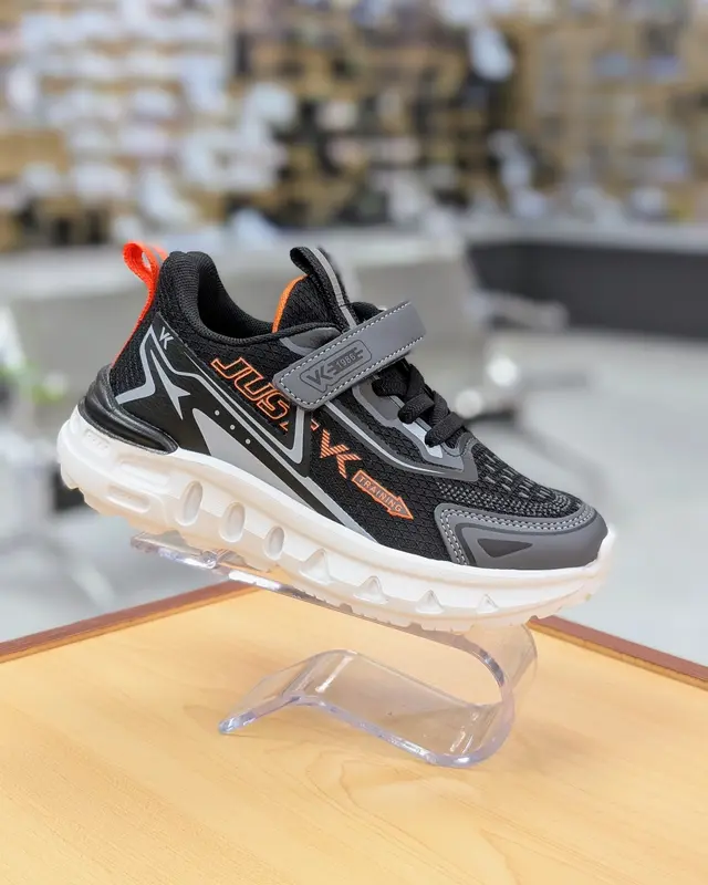 Foto de Vita Kids Deportivo Niño 4236 img_01K95G25VP2KAXXC1VZY10Q98E