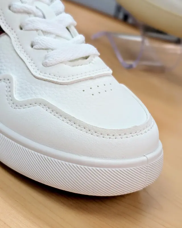 Foto de Kriza Tiffany Casual Mujer img_01K8X76NWE3BDWT2H72NY4ZQK5