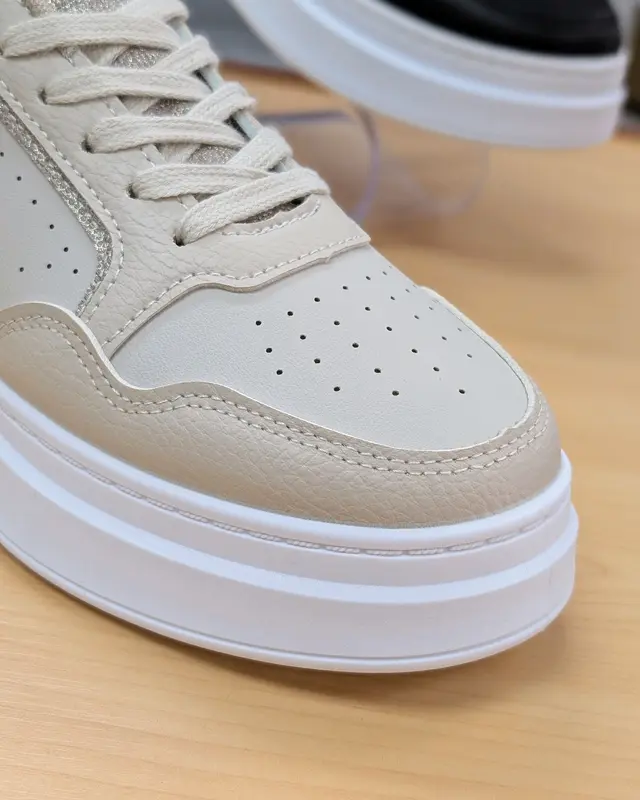 Foto de Kriza Deportivo Casual Hilda img_01K9540005HSVGFAMKGSSZE430