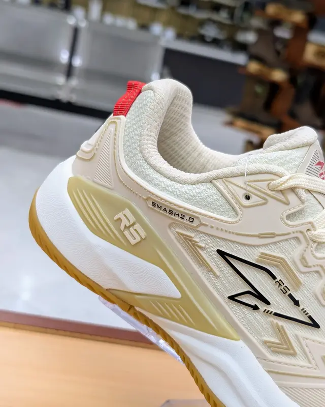 Foto de RS Smash2 Mujer Tenis img_01K9JC7A3Q1Z1353FKCR4AFCAT