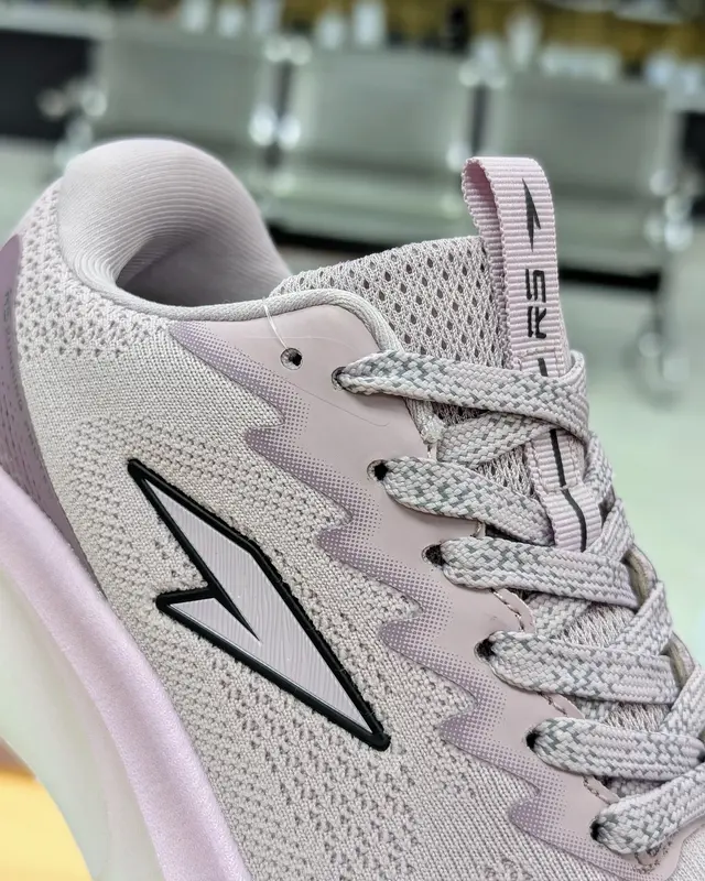 Foto de RS Protec Mujer img_01K9JBRRE62JS5X34M1XC5BMRG