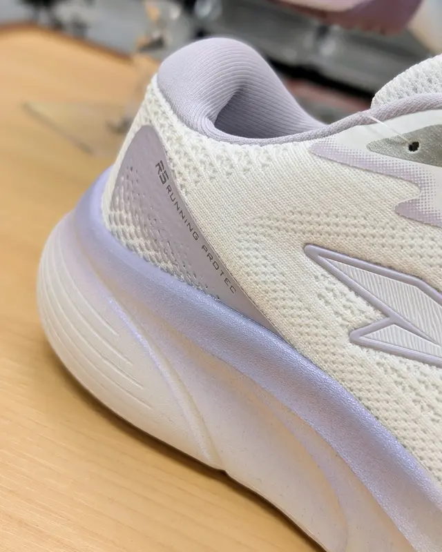 Foto de RS Protec Mujer img_01K9JBRRE6YPKJF1YDPFXP47D6