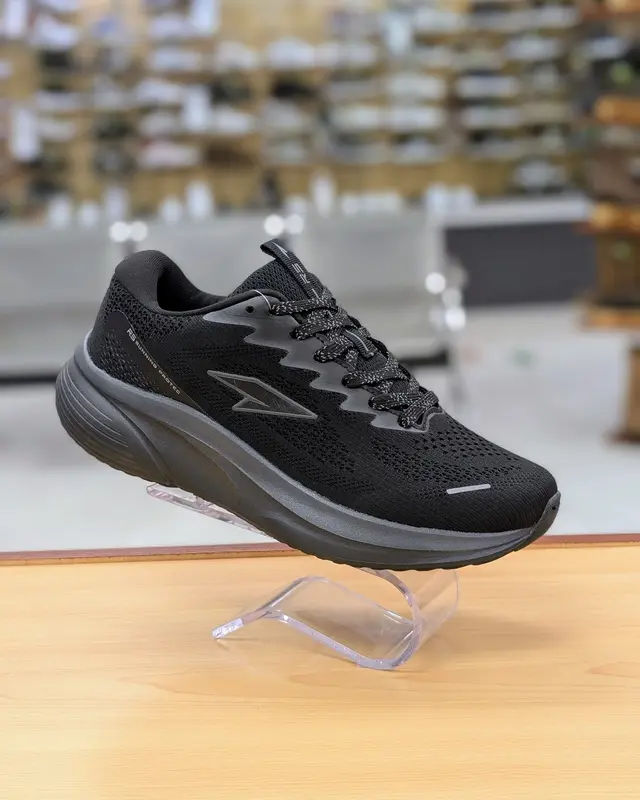 Foto de RS Protec Hombre img_01K9JBJKBG7B2RHJVRC4A6G5WJ