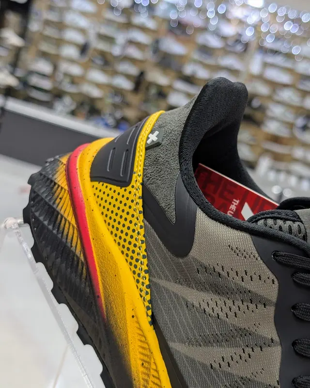 Foto de Xti Deportivo Caballero 144713 uh4oh