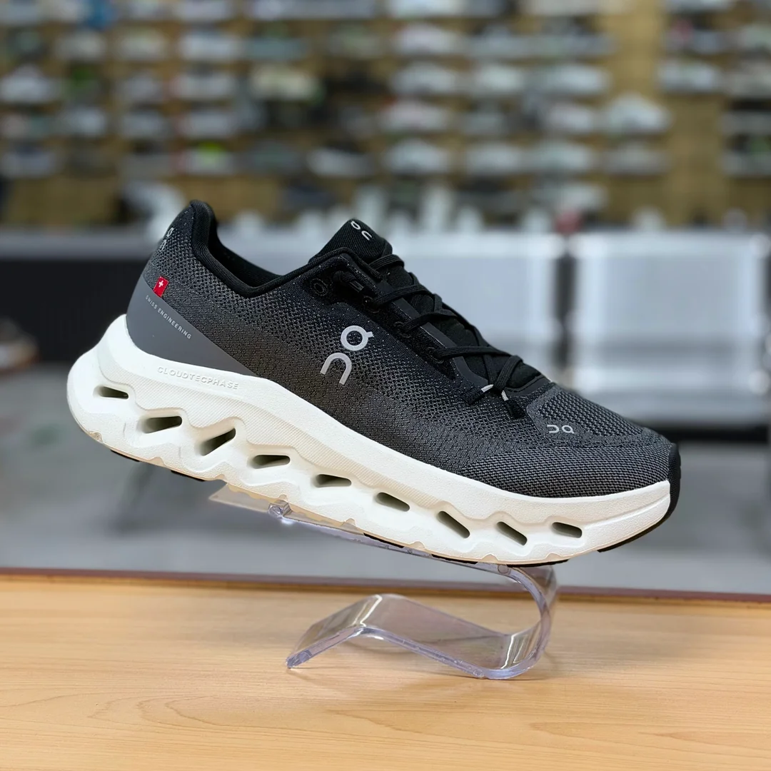 Foto de Zapatos On Cloudtilt Hombre Deportivo 8