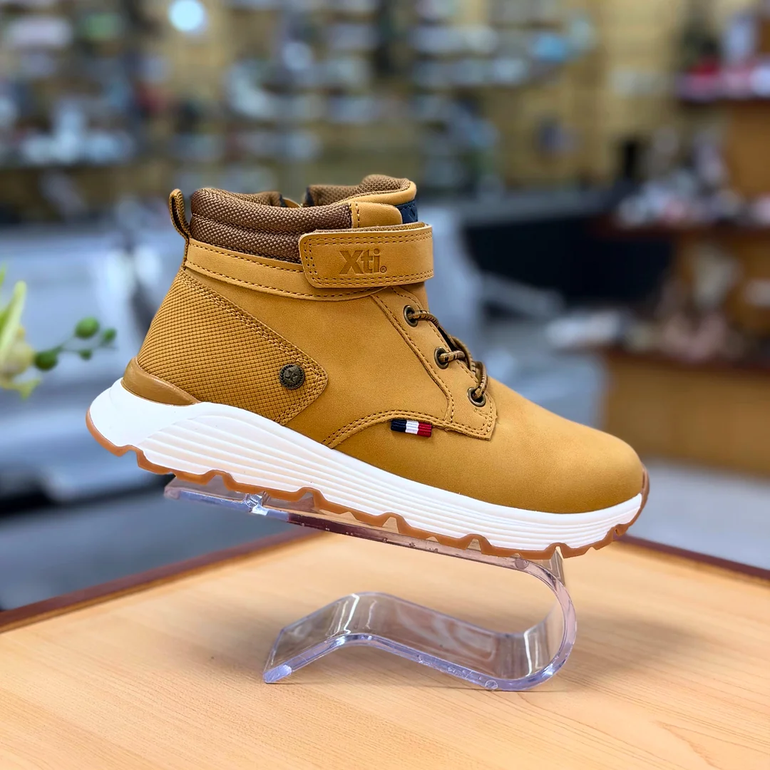Foto de Botas Juveniles Xti 154025 Casuales 7