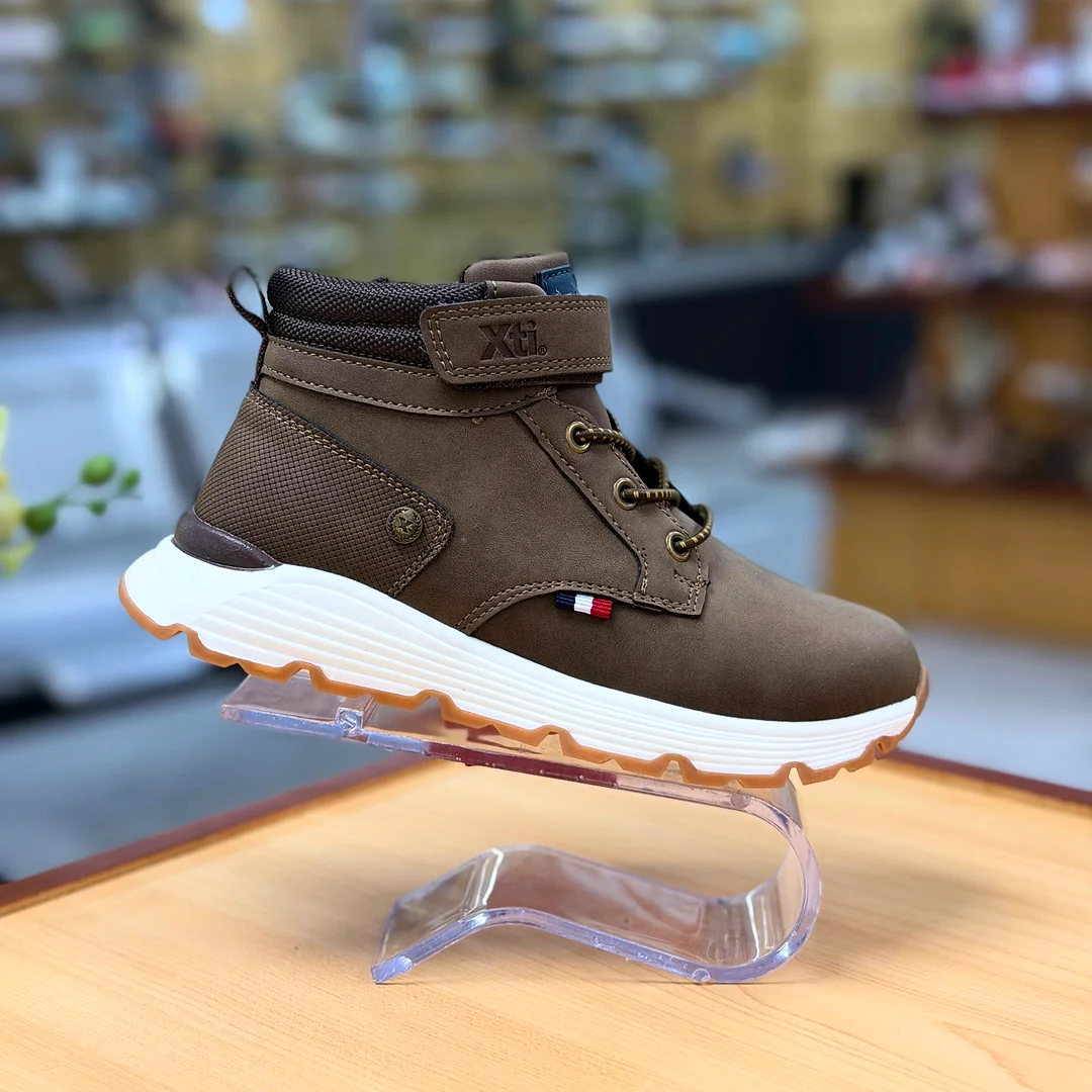 Foto de Botas Juveniles Xti 154025 Casuales 5